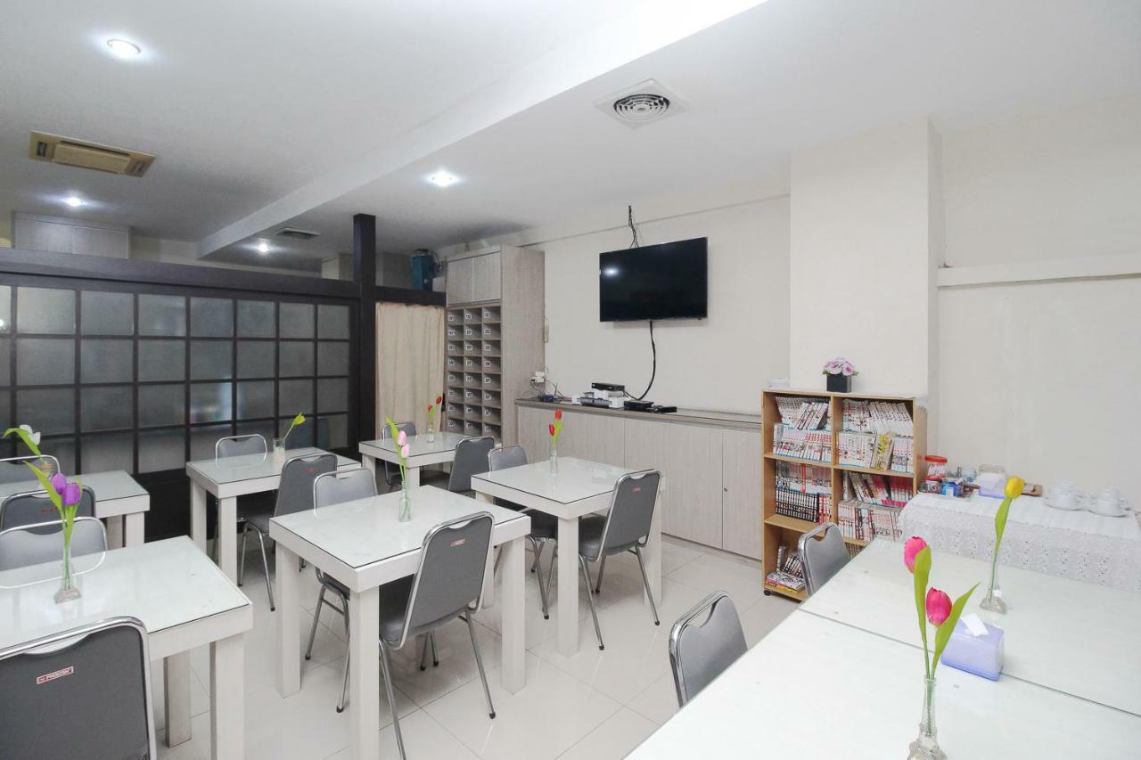 Blossom Resident Blok M Yakarta Exterior foto