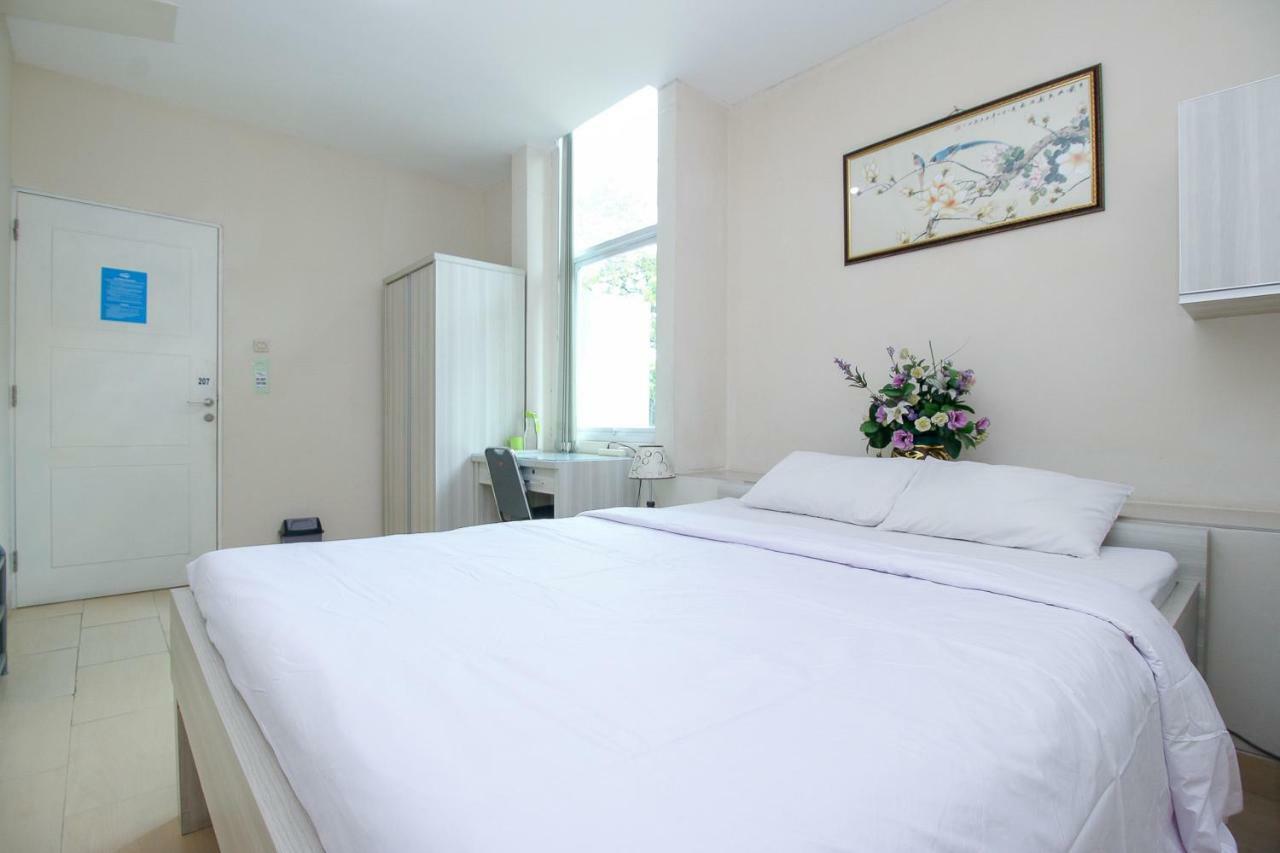 Blossom Resident Blok M Yakarta Exterior foto